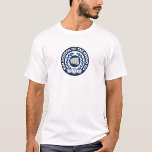 Kim skolar av Tae Kwon gör T-shirt