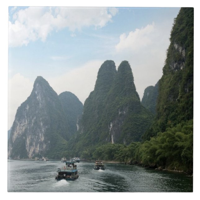 Kina, Guilin, Li-floden, Flod båtar linje Kakelplatta (Framsidan)