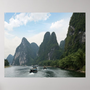 Kina, Guilin, Li-floden, Flodbåtar ligger längs me Poster
