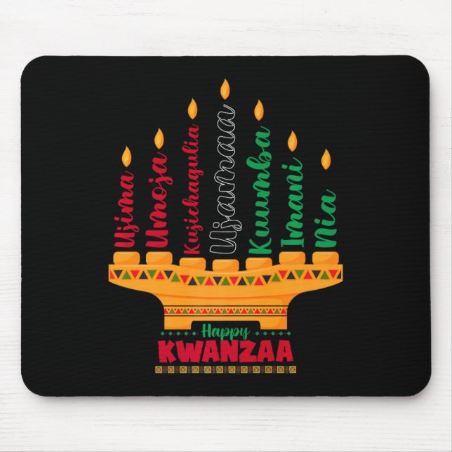 Kinara Seven Candles Principles of Kwanzaa Lycklig Musmatta (Framsidan)