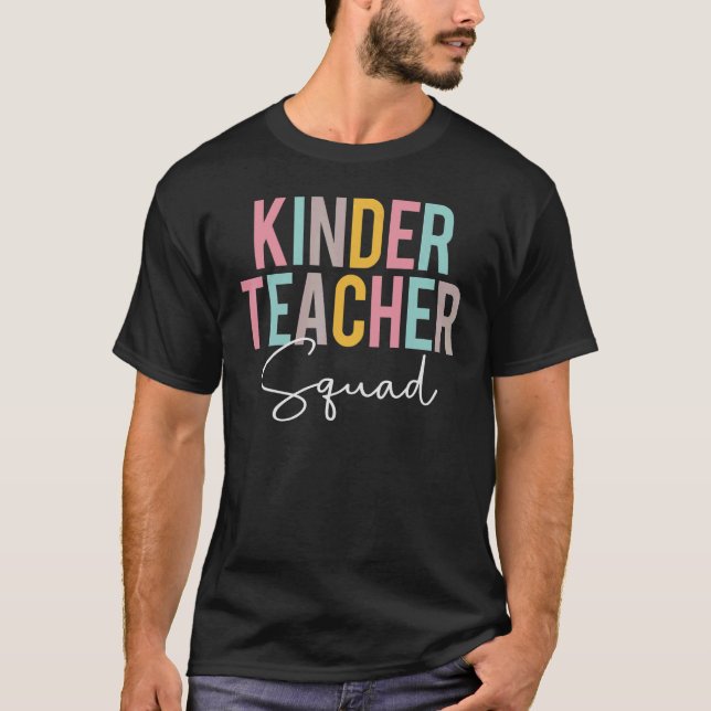 Kinder Teacher Squad Colorful Apprecition Tillbaka T Shirt (Framsida)