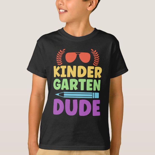 Kindergarten Boy T Shirt (Framsida)