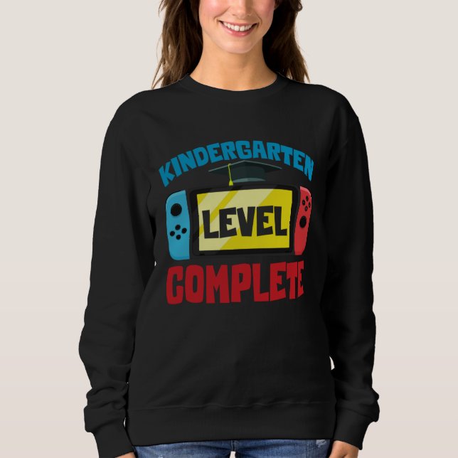 Kindergarten Graduation Level Complete Graduated K T Shirt (Framsida)