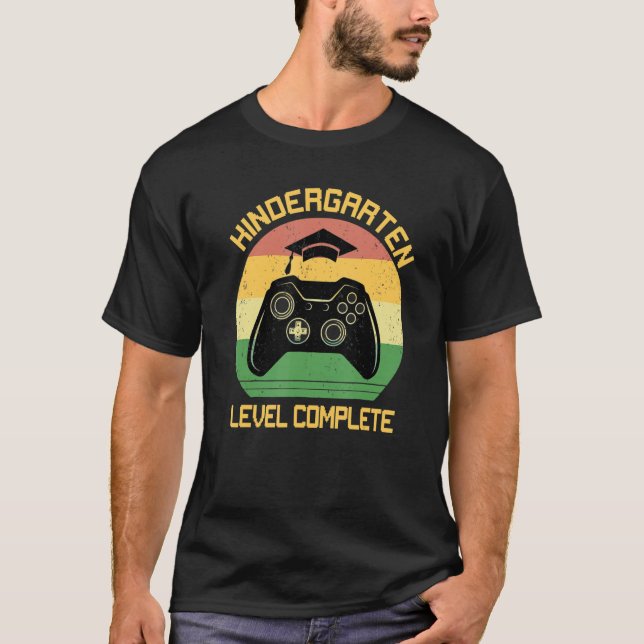 Kindergarten Graduation Level Complete Video Gamer T Shirt (Framsida)
