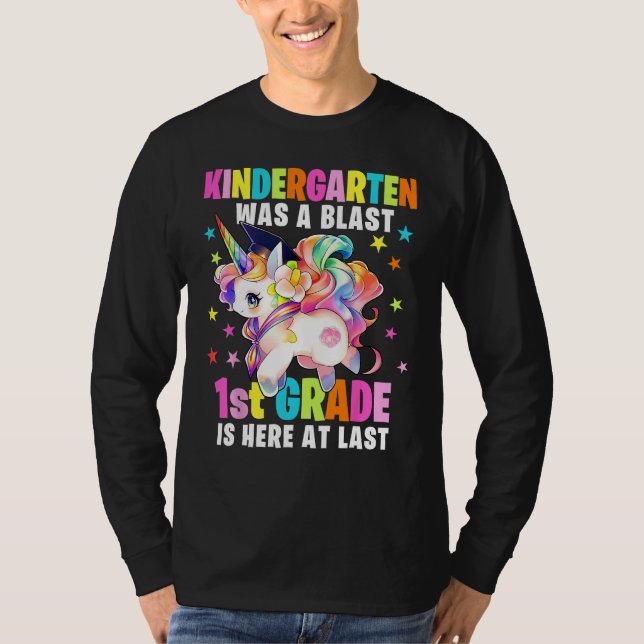 Kindergarten Graduation Unicorn Kindergarten Gradu T Shirt (Framsida)