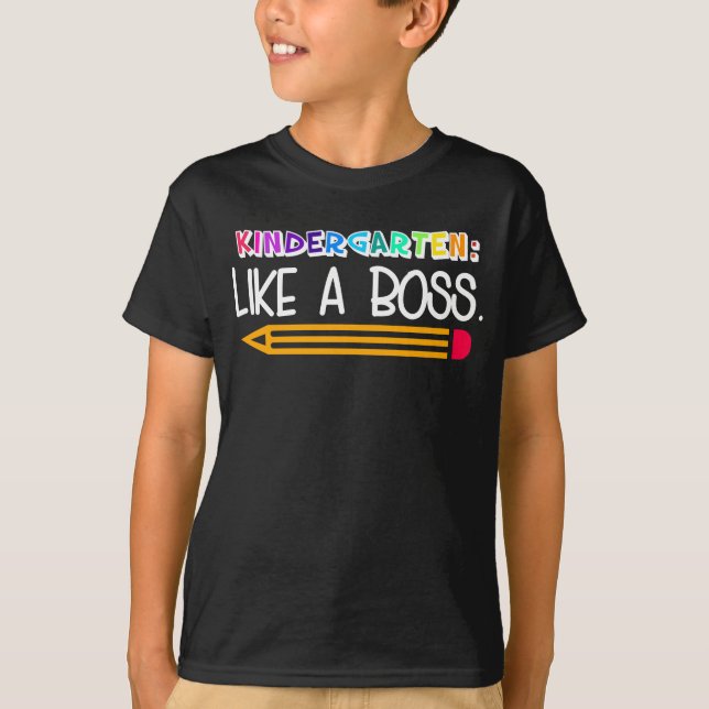 Kindergarten: som A Chef T Shirt (Framsida)