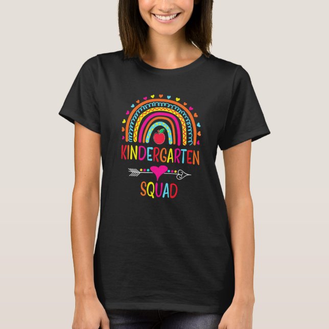 Kindergarten Squad Teacher Student Rainbow Last Da T Shirt (Framsida)