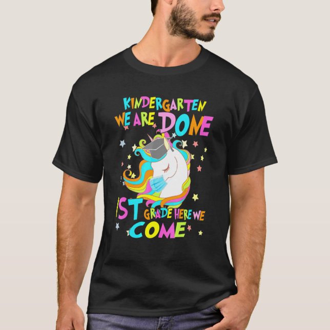 Kindergarten Studenten Magic Unicorn Bära Ansikte T Shirt (Framsida)