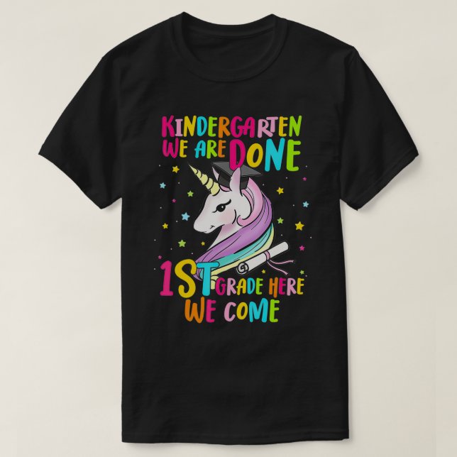 Kindergarten Studenten Magic Unicorn T Shirt (Design framsida)
