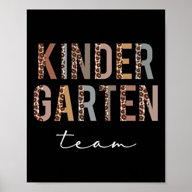 Kindergarten Team Hello Ck To School Appreciation  Poster (Framsidan)