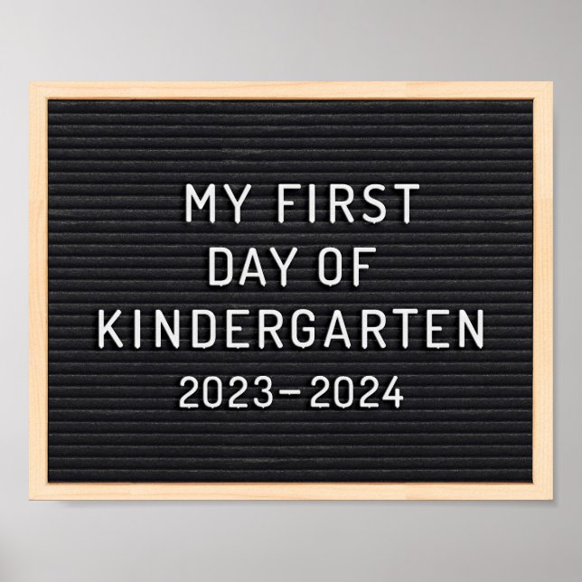 Kindergarten-tecknet Första skoldagen Poster (Framsidan)
