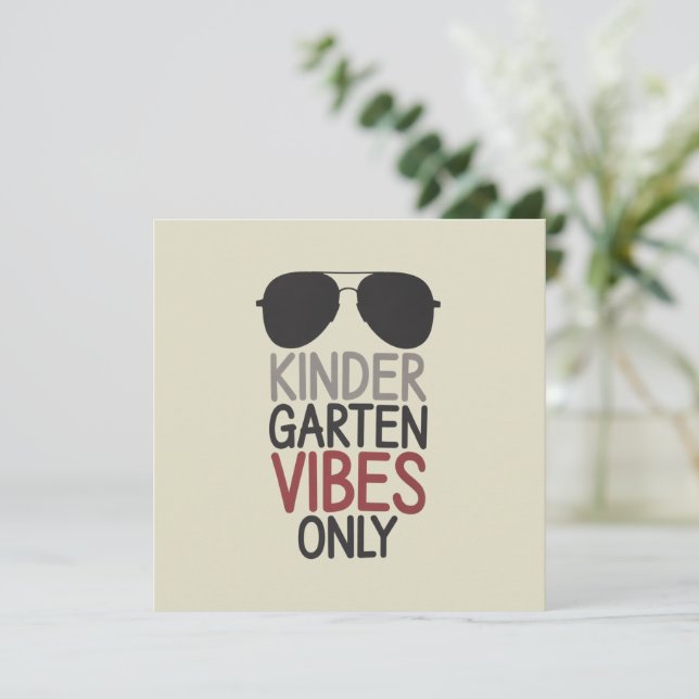 Kindergarten Vibes Endast Back to school Inbjudningar (Stående Fram)