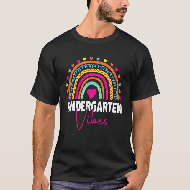 Kindergarten Vibes första dag Back to school Teach T Shirt (Framsida)