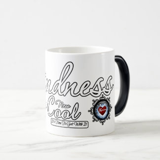Kindness är den nya Coolan Magisk Mugg