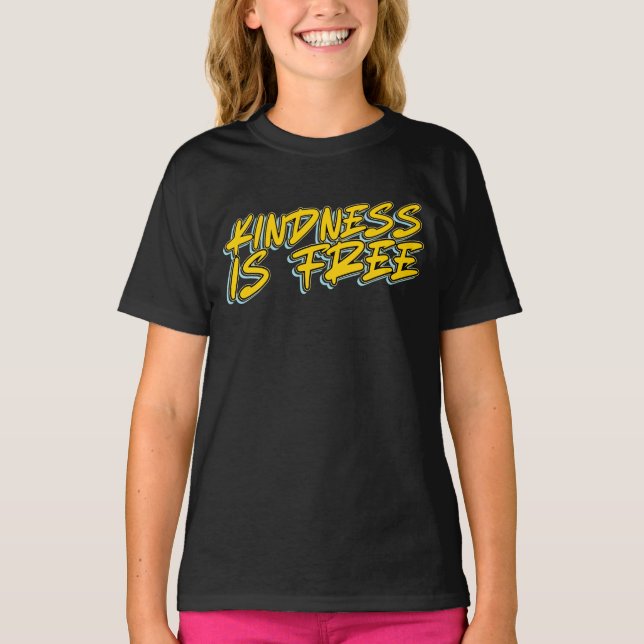 KINDNESS ÄR FRI T SHIRT (Framsida)
