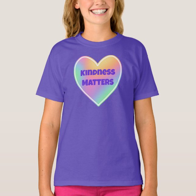 Kindness Matters Rainbow Heart Girls' T-Shirt (Framsida)