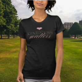 Kindness Matters T-Shirt - Mjuk Rosa Heart