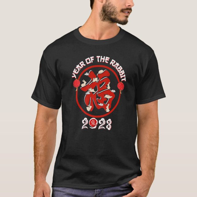 Kinesisk nyår 2023 för kaninkanalen i lycklig t shirt (Framsida)