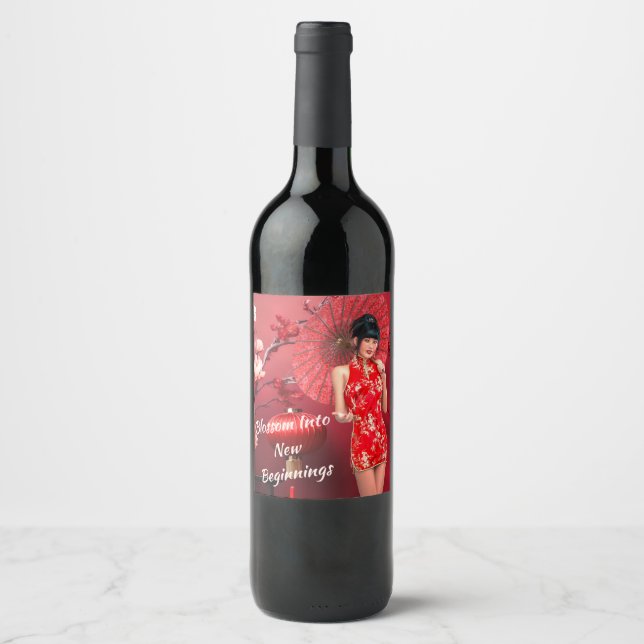 Kinesisk nyårsflicka med rödparaplyer vinflaska etikett (Framsida)