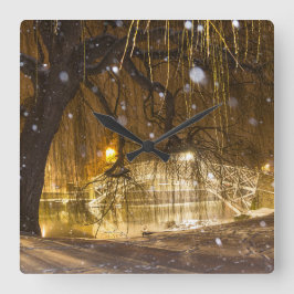 Kinesiska bron i Snö. Fyrkantig Klocka