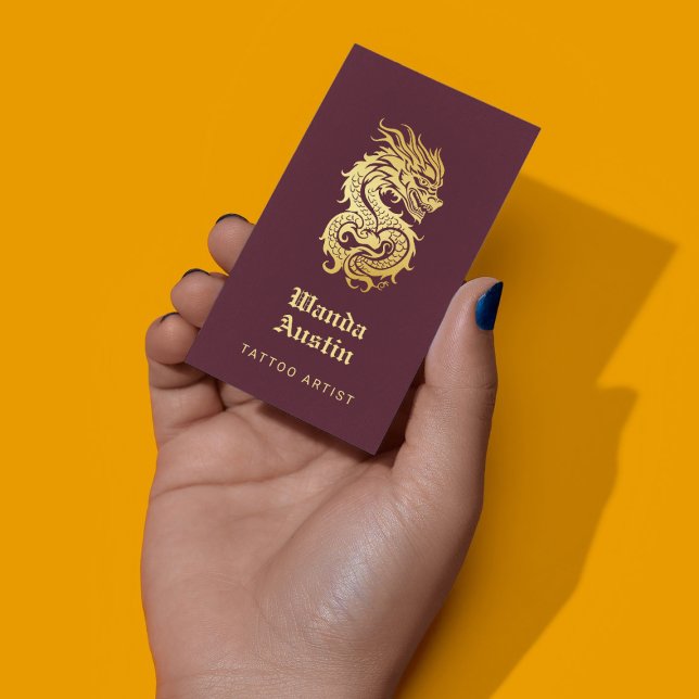 Kinesiska Dragon Burgundy och Guld Tattoartist Visitkort (Skapare uppladdad)