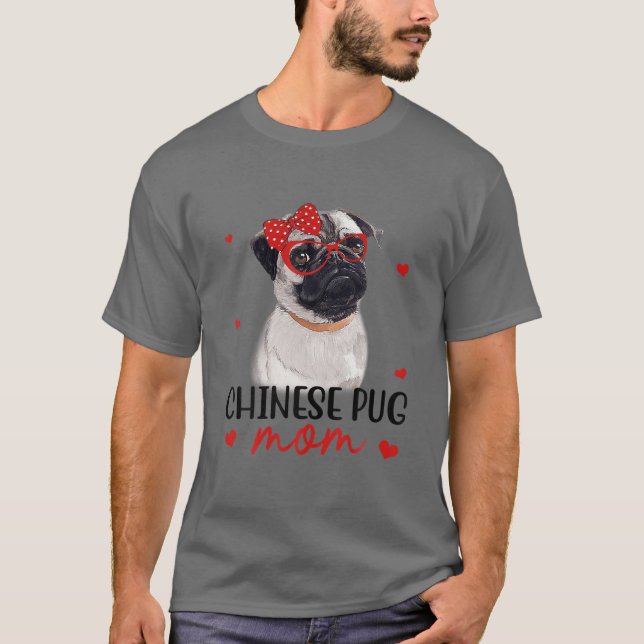 Kinesiska Pug Mamma Hund Bandana Hund älskare-gåvo T Shirt (Framsida)