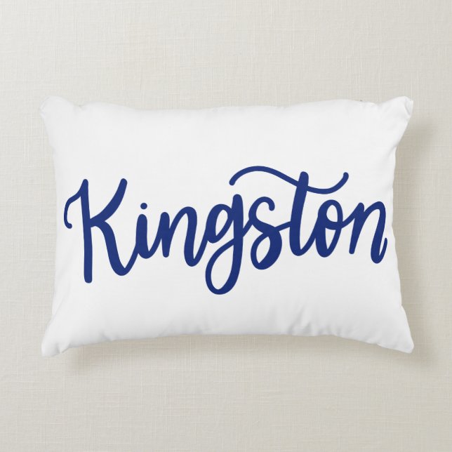 Kingston Daety Scripts Pillow Prydnadskudde (Framsidan)