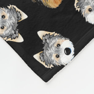KiniArt Chewie Cosmo Porträtt på Black Blanket Fleecefilt