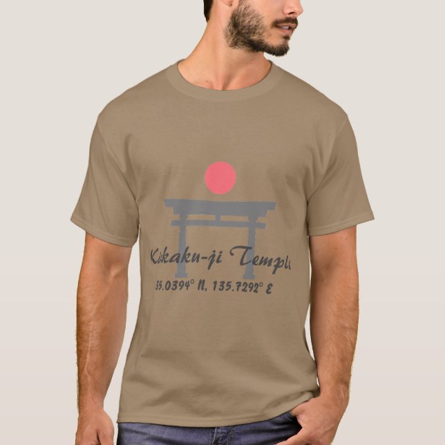 Kinkaku-ji Temple Latitude Longitud T Shirt (Framsida)