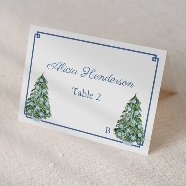 Kinoiserie Julgran-visitkort Bordsnummer (Chinoiserie holidays tree with navy blue greek key border and print individual christmas place cards)