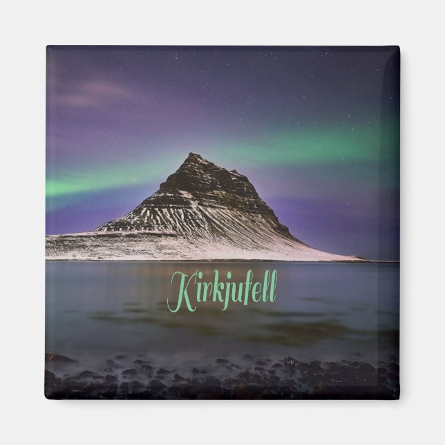 Kirkjuföll Mountain i Islandet norra Ljus Magnet (Framsidan)