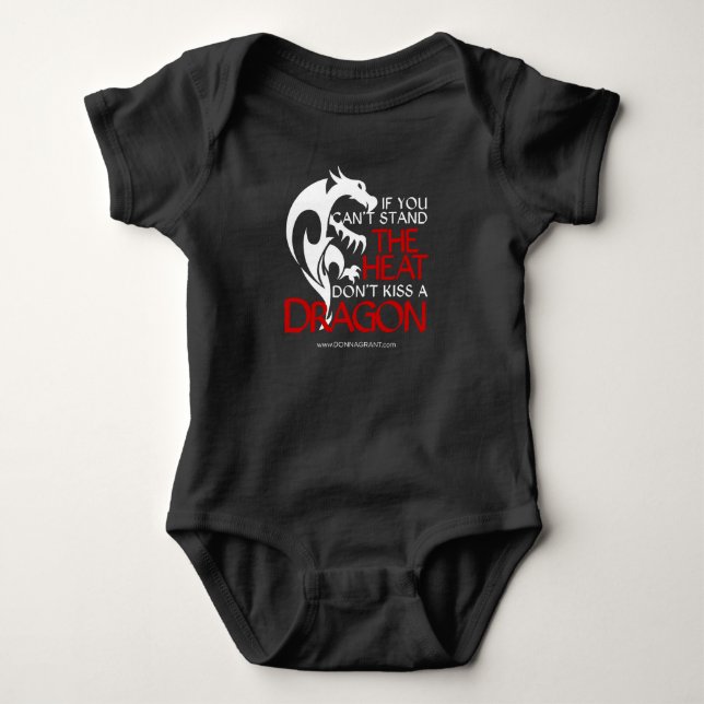 Kiss a Dragon Tee (Framsida)