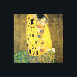 Kiss - Gustav Klimt Fine Art Canvastryck<br><div class="desc">Klimts mest populära verk The Kiss (på tyska Der Kuss). Reproduktion av färg från olja på duk med tillsats av guld löv, silver och platina. Målad av den österrikiska symbolmålaren Gustav Klimt någon gång 1907 och 1908, under höjden av vad forskarna kallar hans "gyllene period". Målningen skildrar ett par som...</div>
