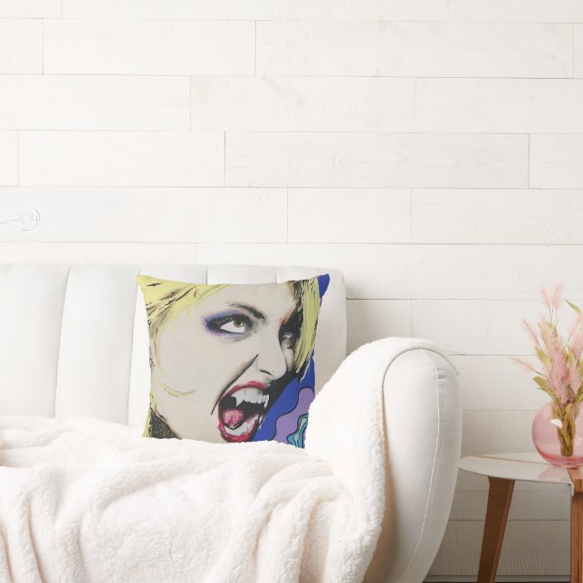"Kiss Hard"-målning på en Kudde (Soffa)