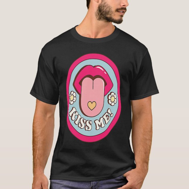 Kiss Me Flower Tongue Out  Valentines Day Womens M T Shirt (Framsida)