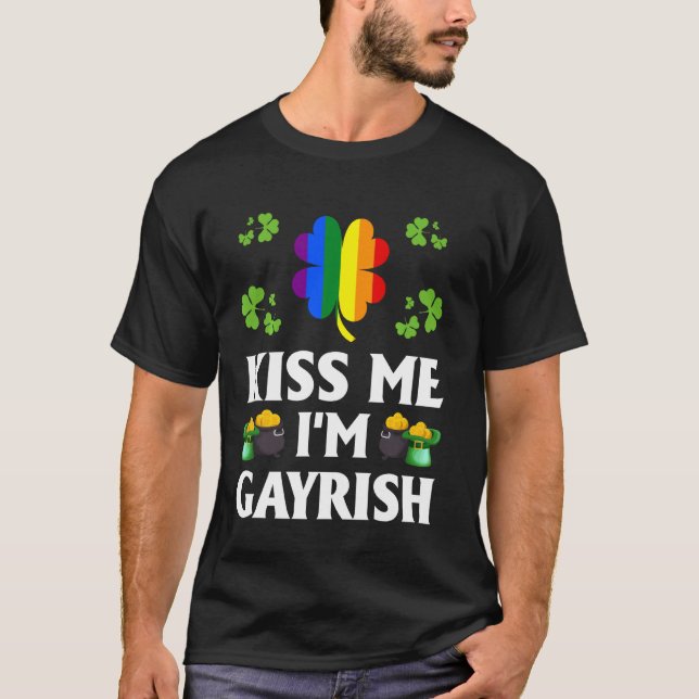 Kiss Me I M Gayrish Gay Lgbt Pride Funny St Patric T Shirt (Framsida)
