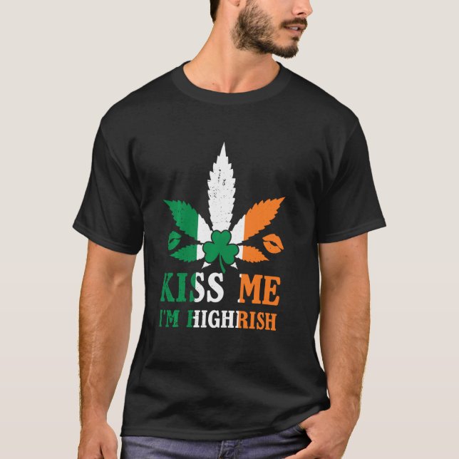 Kiss Me I M Highrish Shamrock Funny Irish St Patri T Shirt (Framsida)