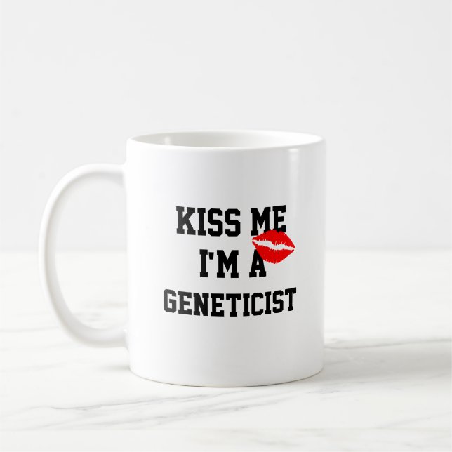 Kiss Me Im A Geneticist Mugg (Vänster)