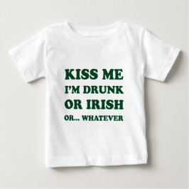 Kiss Me Im Drunk eller Irish T Shirt