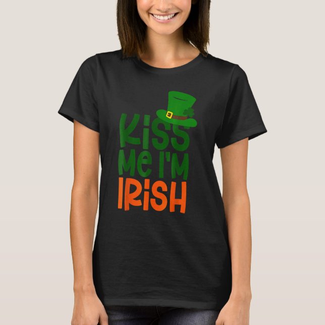 Kiss Me I'm Irish Leprechaun Hat St Patricks Day T Shirt (Framsida)