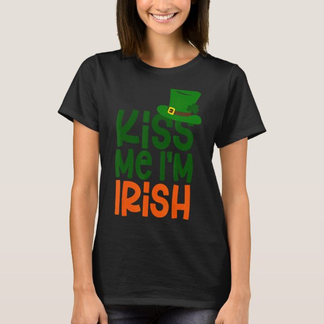 Kiss Me I'm Irish Leprechaun Hat St Patricks Day T Shirt (Framsida)