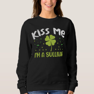 Kiss Me jag är en Sullivan - efternamn Sullivan T Shirt