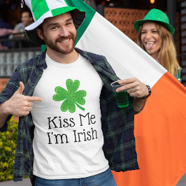 Kiss Me jag är Irish 4 Löv Klöver St patrick's day T Shirt