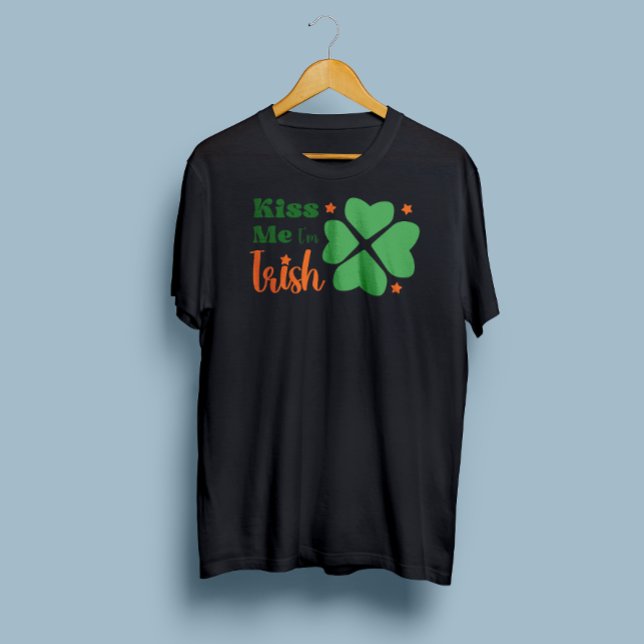 Kiss Me jag är Irish St. Patrick's Day T Shirt (Skapare uppladdad)