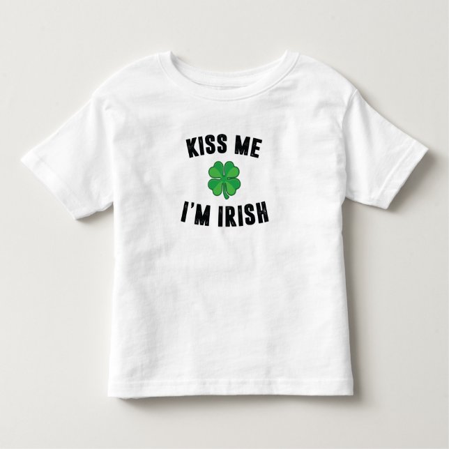 Kiss me jag är irish t shirt (Framsida)