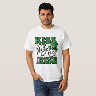 Kiss Me, jag är irländare - Leprechaun St. Patrick T Shirt