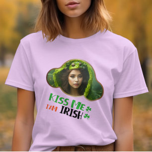 Kiss Me, jag är irländare - Shimering Shamrock T Shirt