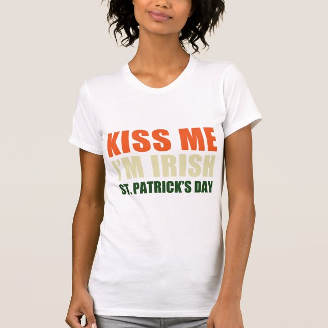 Kiss Me, jag är irländare T Shirt (Framsida)