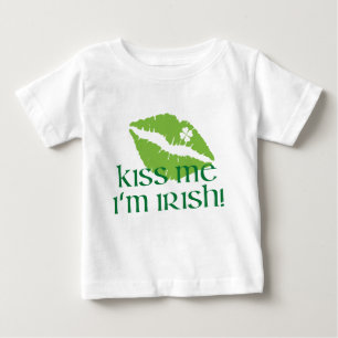 Kiss Me jag är irländsk T Shirt