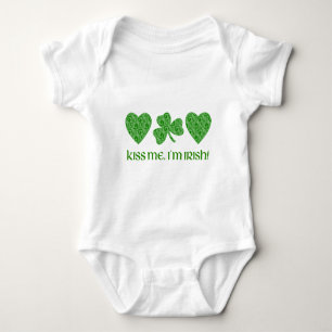 Kiss Me, jag är irländska Hearts och Shamrock Sw Tröja